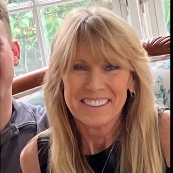 Meet your Posher, Nancy - Picture 5 of 8